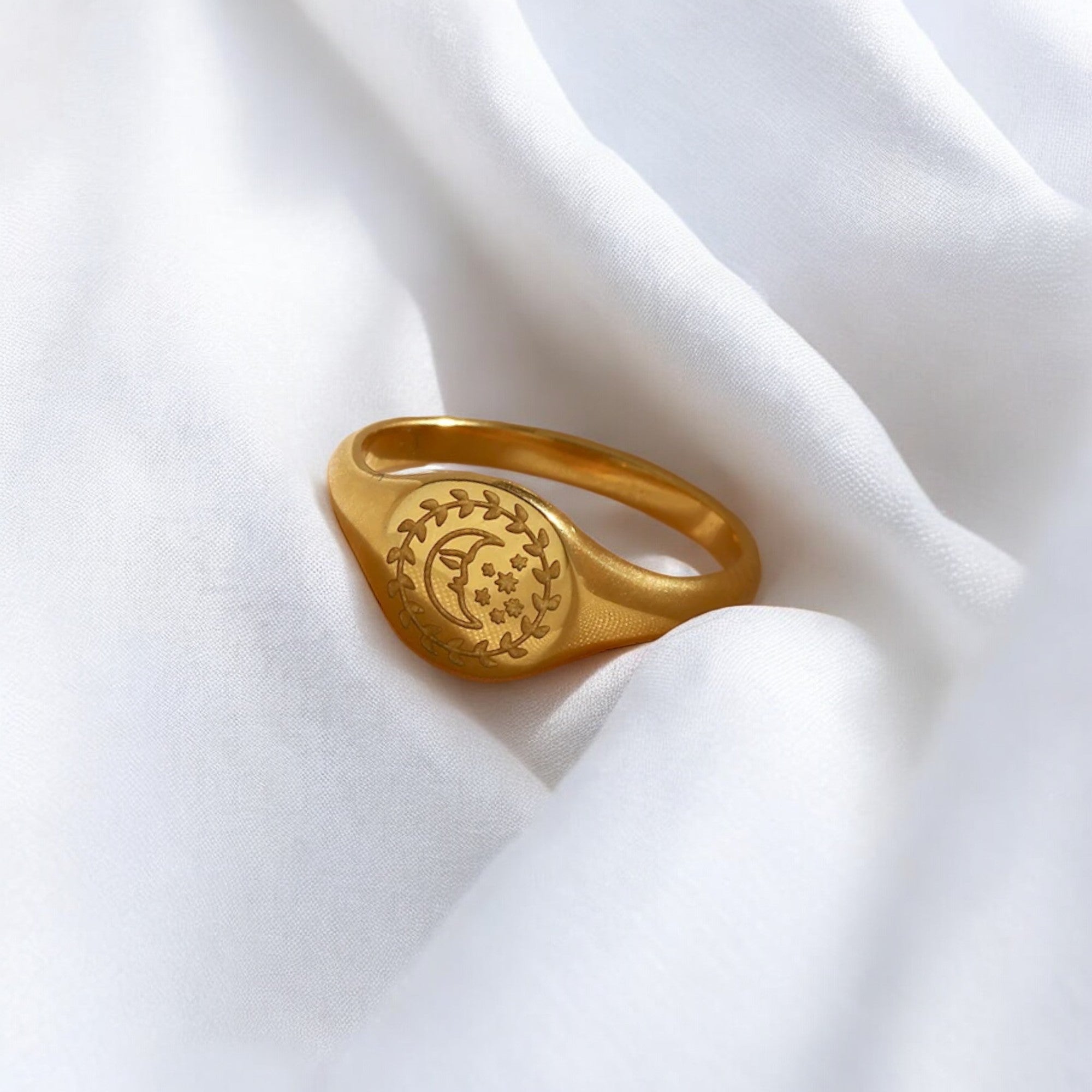 Moon Motif Ring