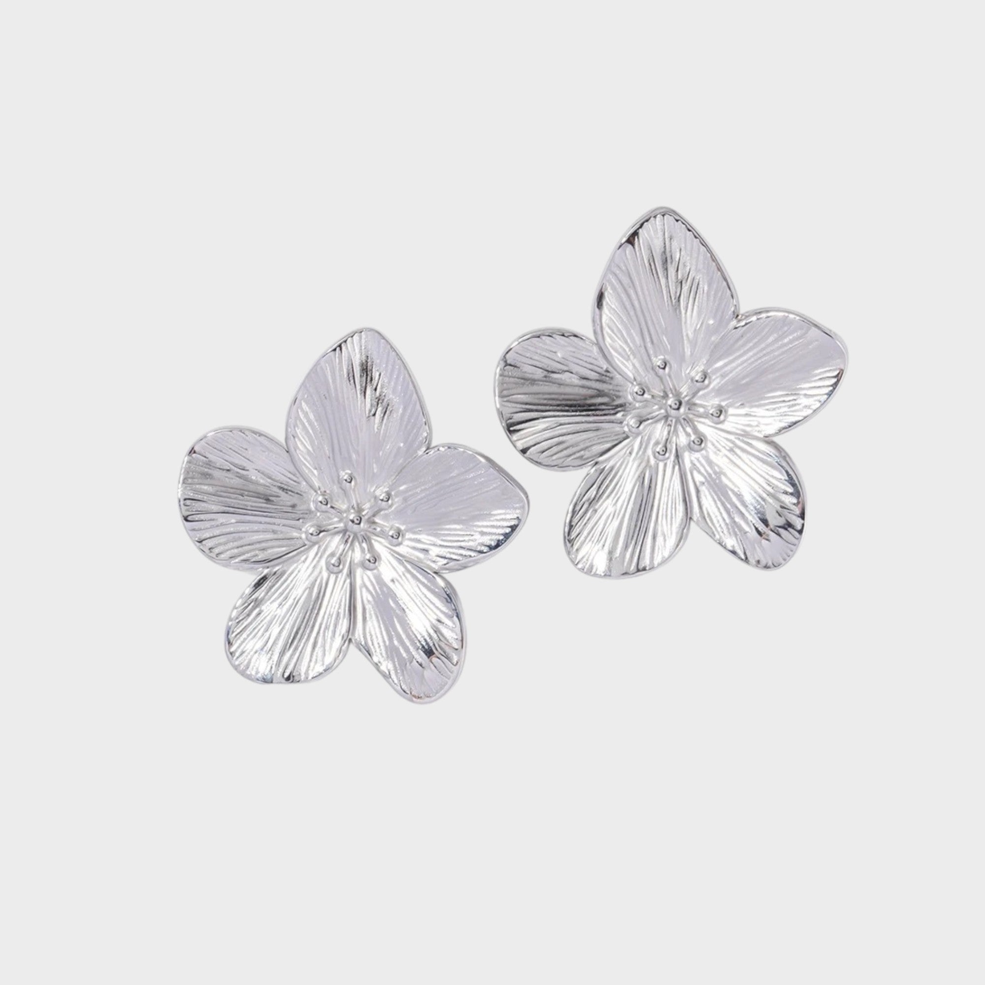 Blumenohrringe
